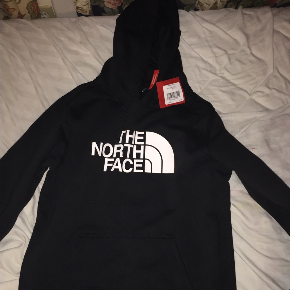 North Face men’s hoodie
